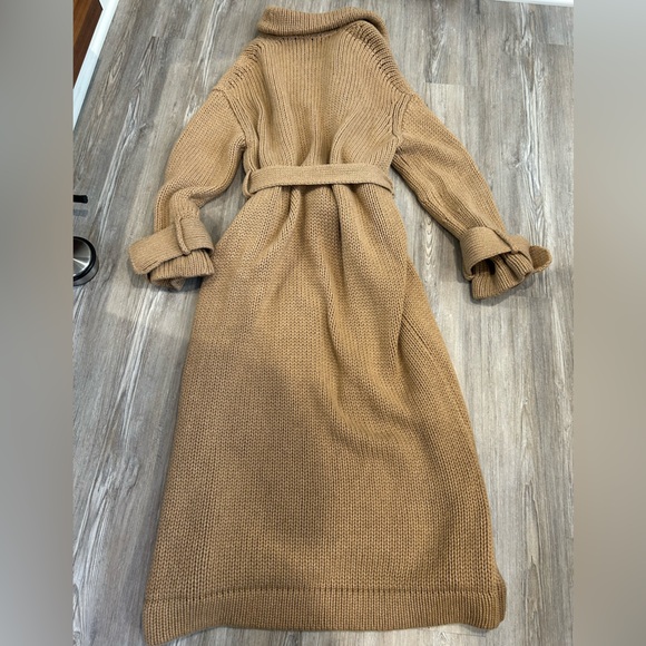 Khaite Filip Cashmere Sweater Coat Size Small - Picture 2 of 4